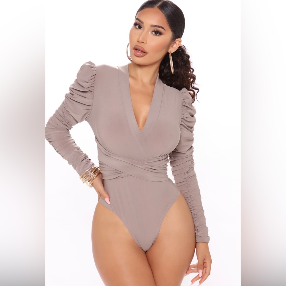 Fashion Nova Nights Bodysuit Size 1X